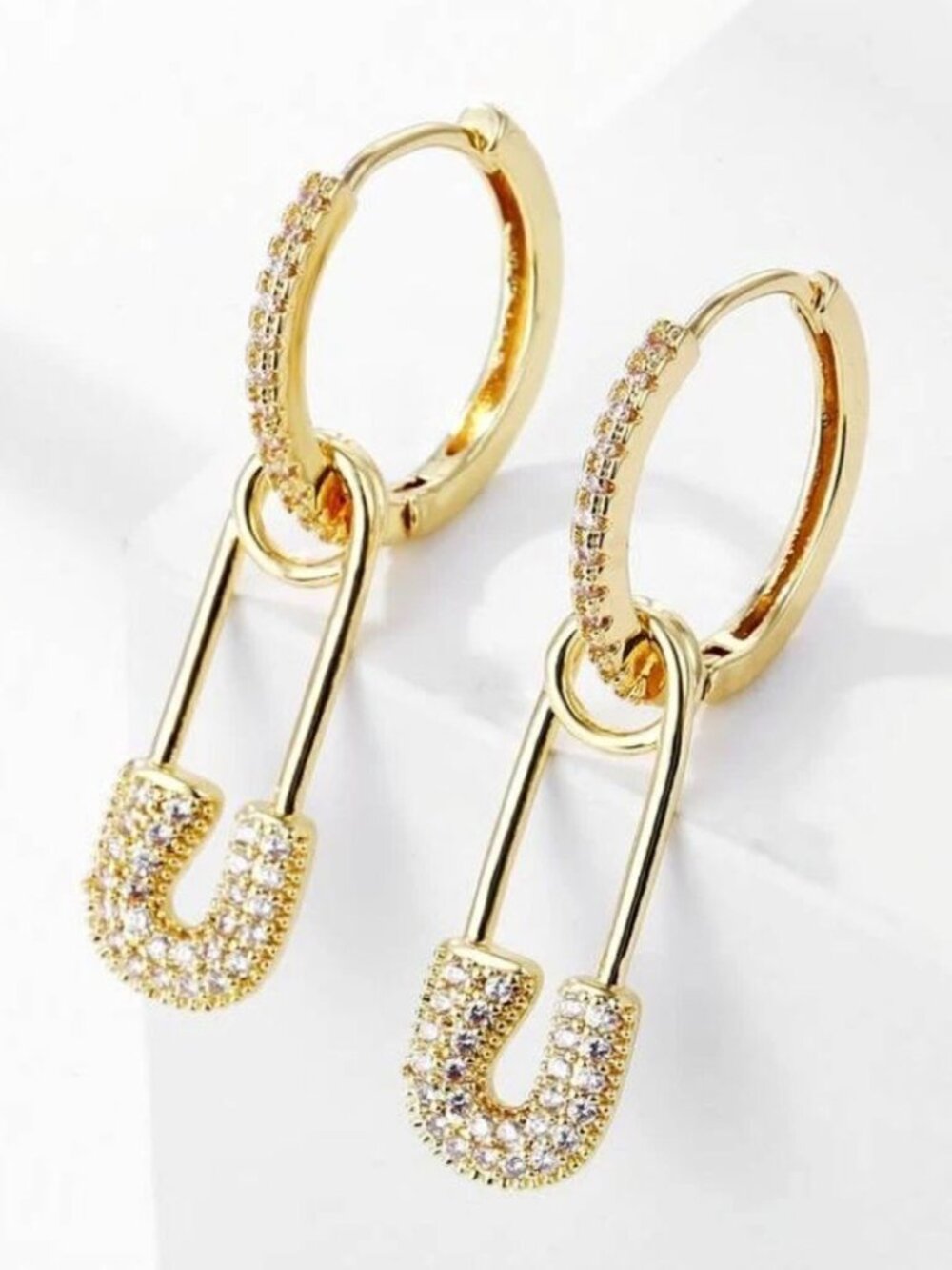 SafetypinhoopearringsN708